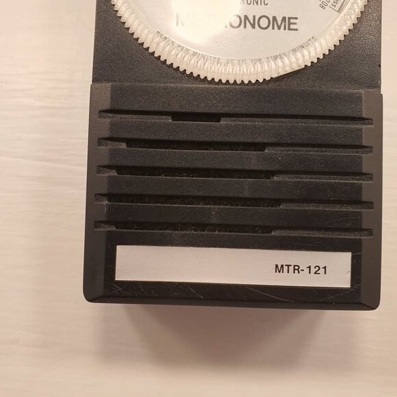 Vintage METRONOME MTR121 Electronic Metronome - Picture 3 of 9